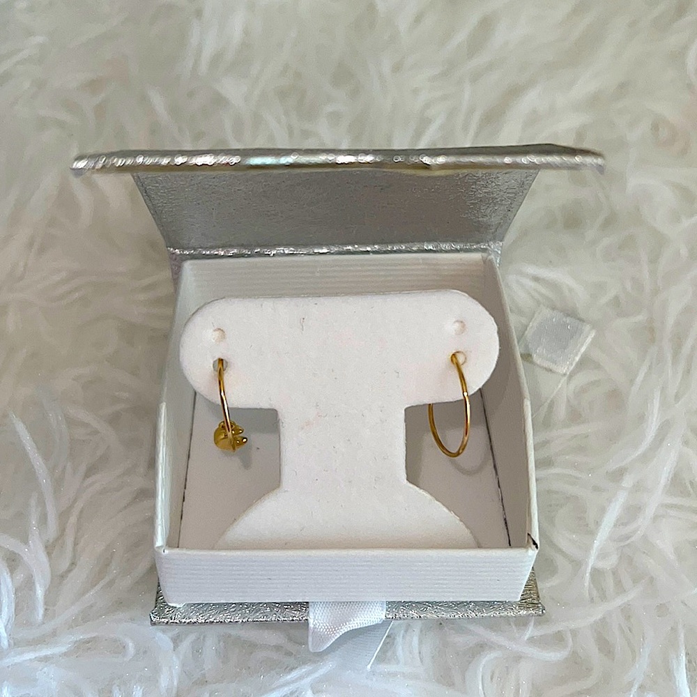 18K Italian gold small hoops with moon 🌙
